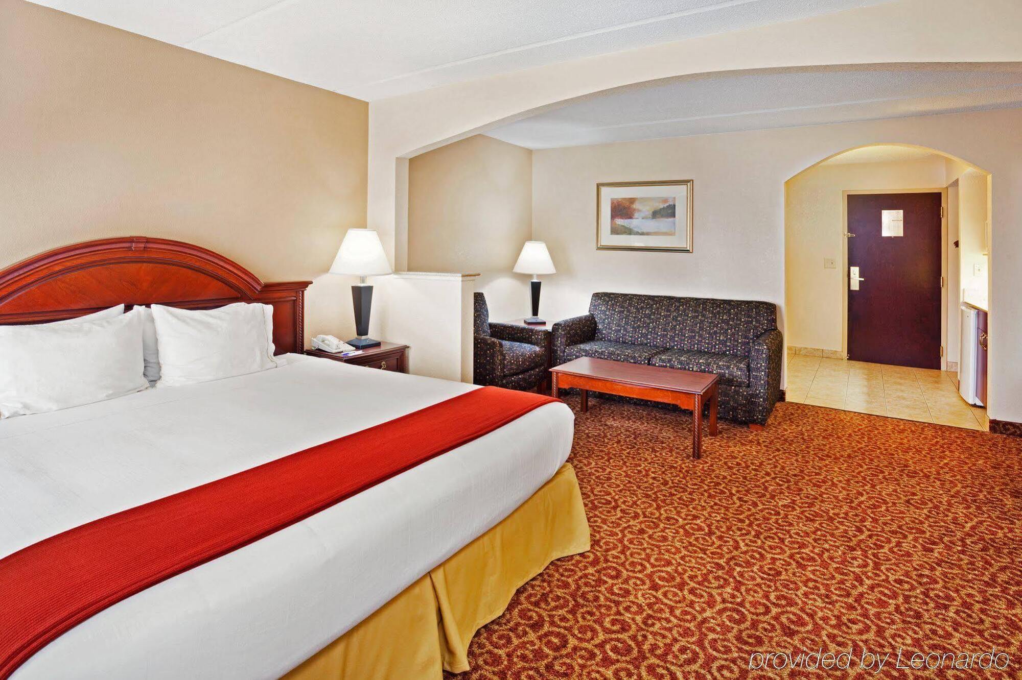 Holiday Inn Express & Suites Kings Mountain - Shelby Area By Ihg Exterior foto